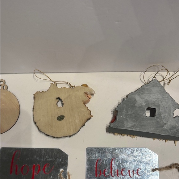 Hallmark Vintage Christmas ornaments bundle and other brands - Picture 8 of 8